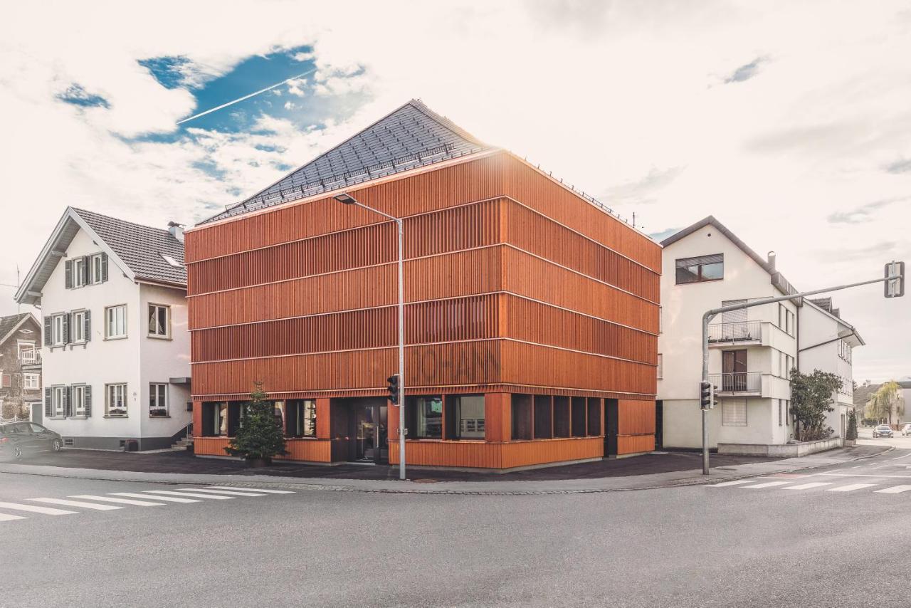 Johann Hotel